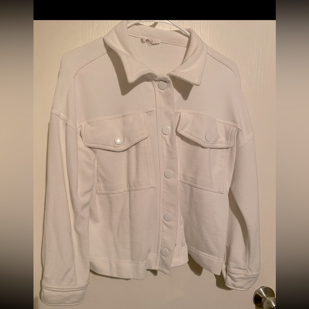 Women’s button up